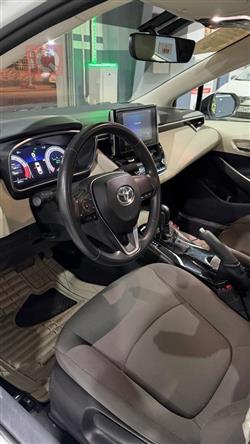 تۆیۆتا کۆرۆلا